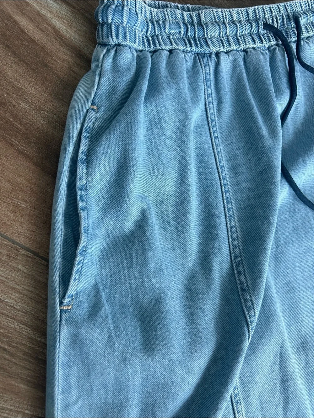 NWT Large GAP Light Blue Lightweight Denim Elastic Waist A-Line Skirt drawstring